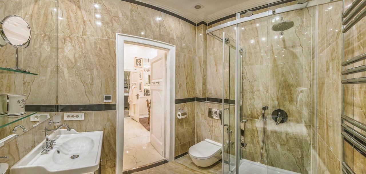VIP Residence Danubius Budapest Exterior foto